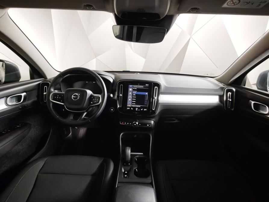 Volvo XC40 I Москва  - изображение 14