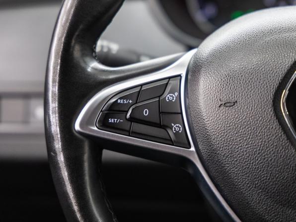 Renault Arkana I с пробегом 2019 года, цена 1 398 000 рублей, 136666 км, внедорожник, Автокод Объявления