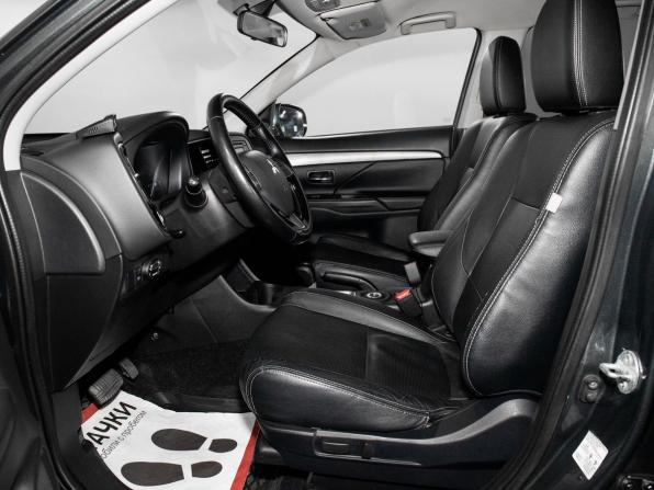 Mitsubishi Outlander III Рестайлинг 2 с пробегом 2015 года, цена 1 638 500 рублей, 127755 км, внедорожник, Автокод Объявления