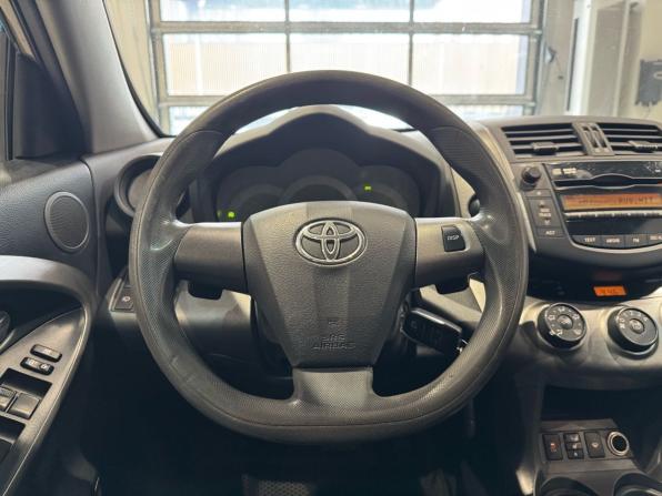 Toyota RAV4 III (XA30) Рестайлинг с пробегом 2011 года, цена 1 280 000 рублей, 201021 км, внедорожник, Автокод Объявления