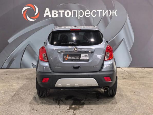 Opel Mokka I с пробегом 2014 года, цена 1 049 000 рублей, 118013 км, внедорожник, Автокод Объявления