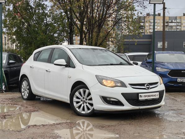 Opel Astra J Рестайлинг с пробегом 2013 года, цена 749 000 рублей, 158000 км, хэтчбек, Автокод Объявления