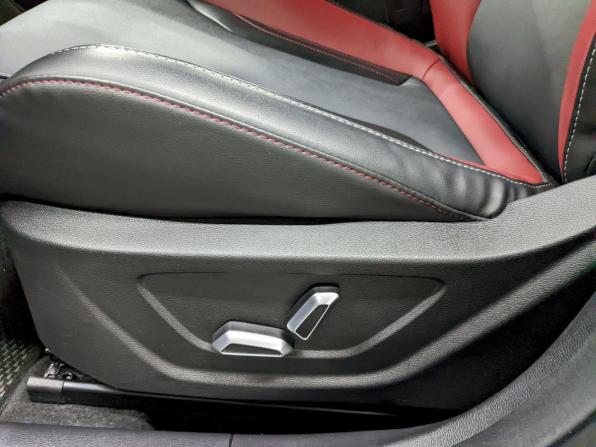 Geely Coolray I Рестайлинг с пробегом 2024 года, цена 2 290 000 рублей, 24815 км, внедорожник, Автокод Объявления