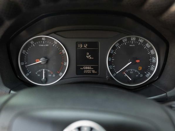 Skoda Octavia II (A5) Рестайлинг с пробегом 2012 года, цена 750 000 рублей, 220077 км, лифтбек, Автокод Объявления