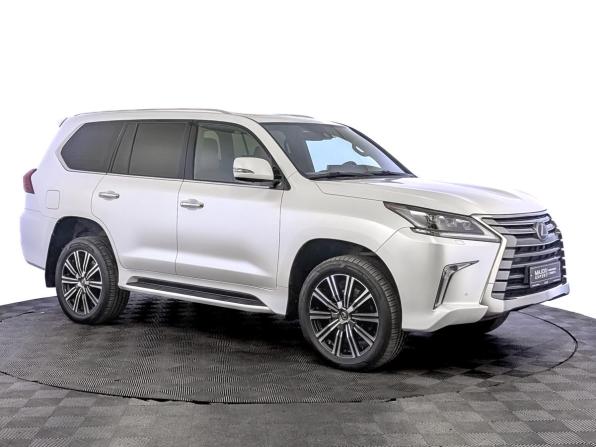 Lexus LX III Рестайлинг 2 с пробегом 2018 года, цена 7 750 000 рублей, 154891 км, внедорожник, Автокод Объявления