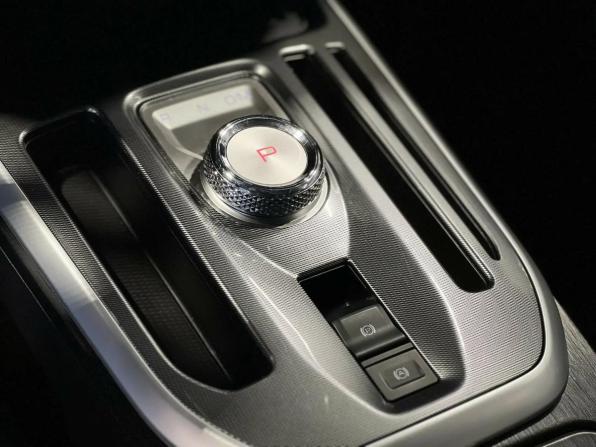 Haval Jolion I Рестайлинг с пробегом 2024 года, цена 2 195 000 рублей, 20895 км, внедорожник, Автокод Объявления