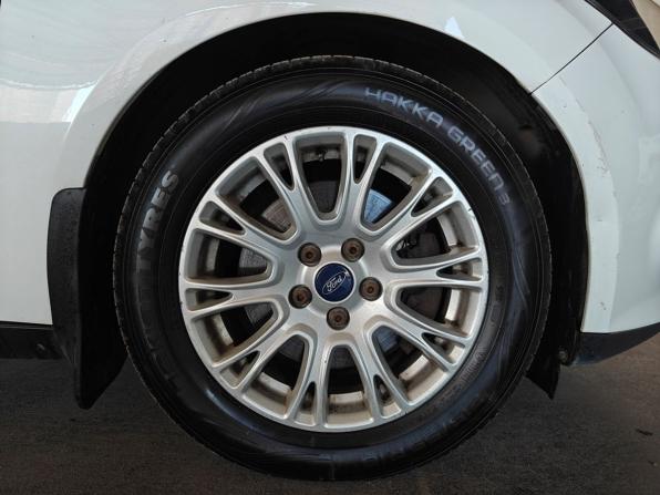 Ford Focus III с пробегом 2013 года, цена 947 000 рублей, 99000 км, хэтчбек, Автокод Объявления