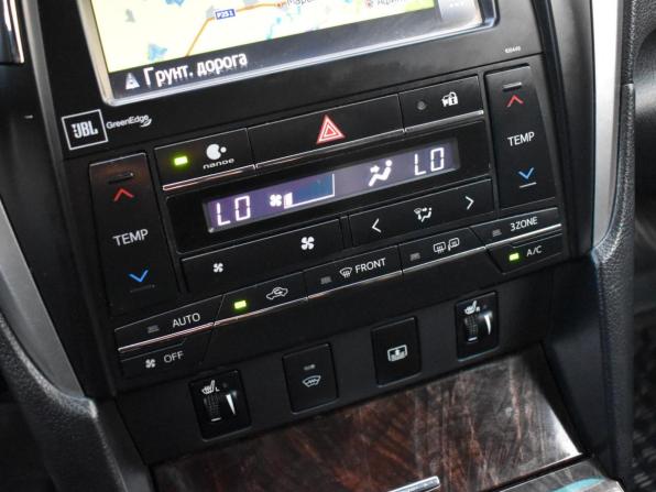 Toyota Camry VII (XV50) Рестайлинг с пробегом 2017 года, цена 1 980 000 рублей, 200742 км, седан, Автокод Объявления