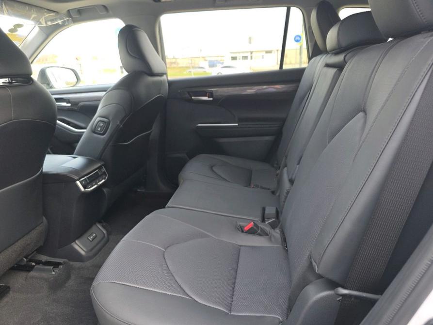 Toyota Highlander IV (XU70) Нижнекамск  - изображение 24