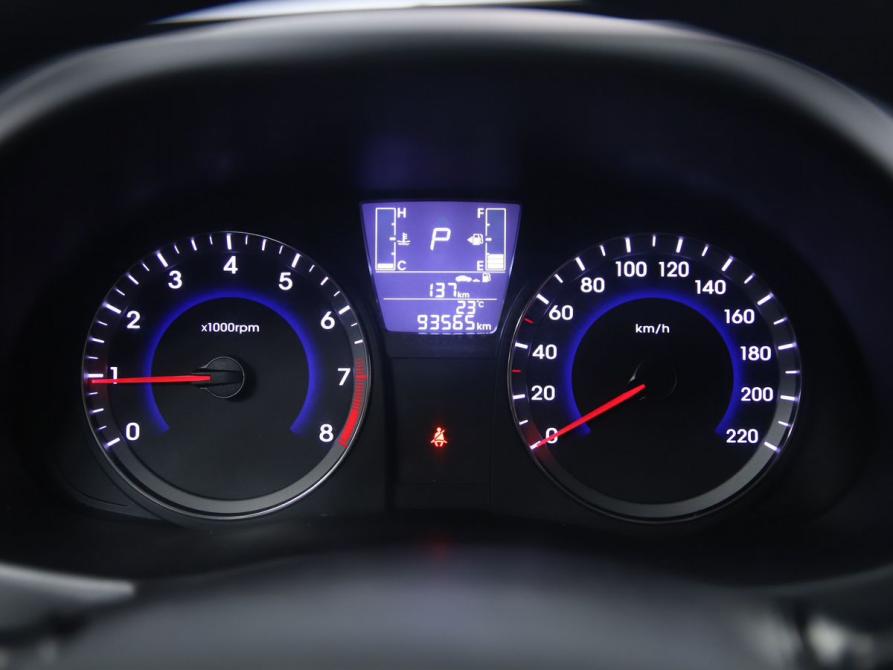 Hyundai Solaris I Рестайлинг Уфа  - изображение 11