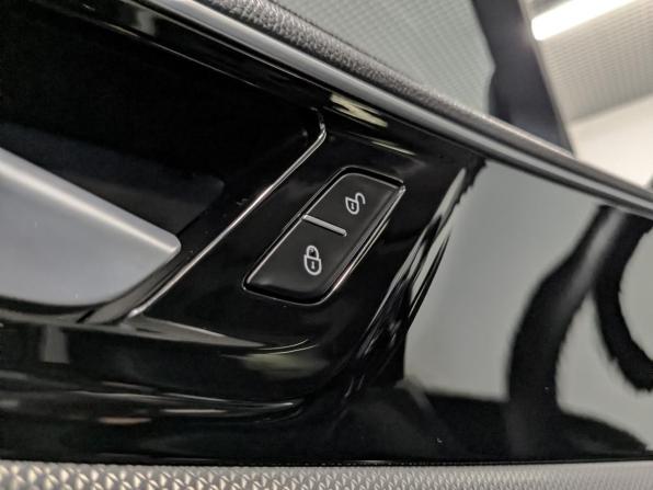 Hongqi HS5 I с пробегом 2024 года, цена 2 750 000 рублей, 17294 км, внедорожник, Автокод Объявления