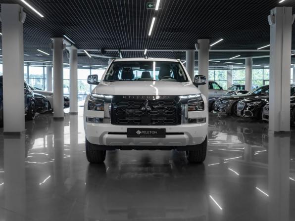 Mitsubishi L200 VI с пробегом 2025 года, цена 5 300 000 рублей, 50 км, пикап, Автокод Объявления