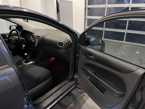Ford Focus II с пробегом 2007 года, цена 424 000 рублей, 273262 км, седан, Автокод Объявления