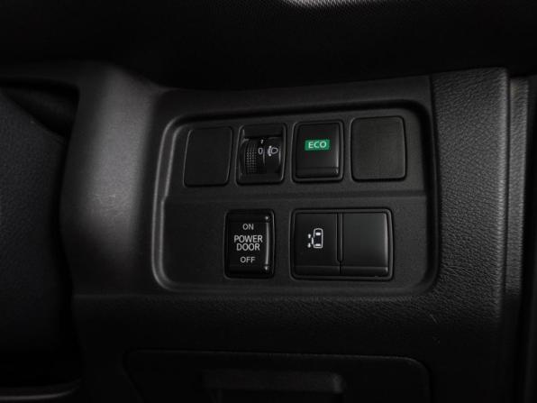 Nissan Serena V (C27) с пробегом 2018 года, цена 1 909 000 рублей, 153404 км, минивэн, Автокод Объявления