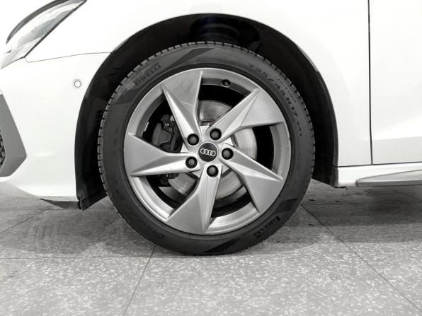 Audi A3 IV (8Y) с пробегом 2021 года, цена 2 370 000 рублей, 97019 км, седан, Автокод Объявления