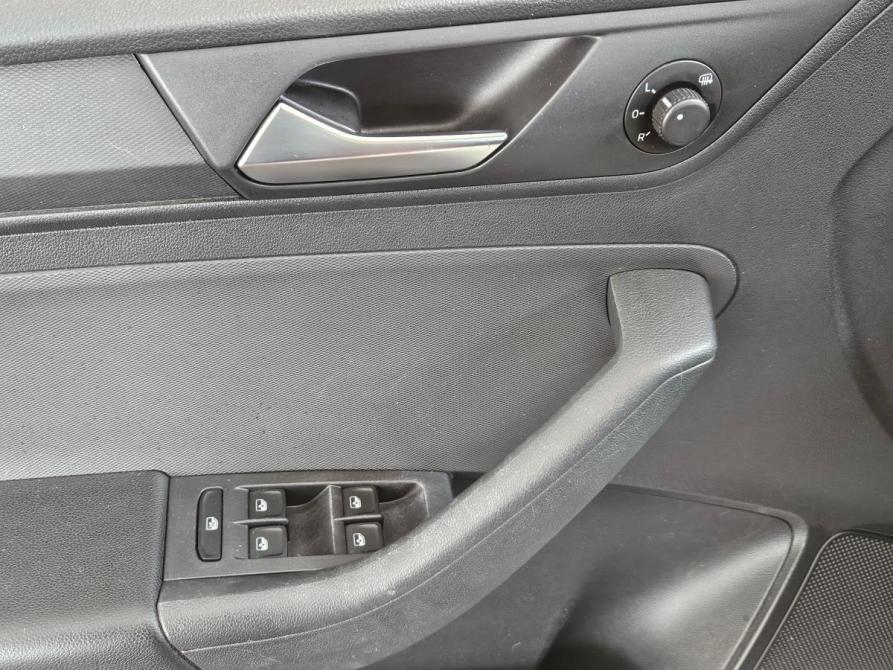 Volkswagen Polo VI Вологда  - изображение 17