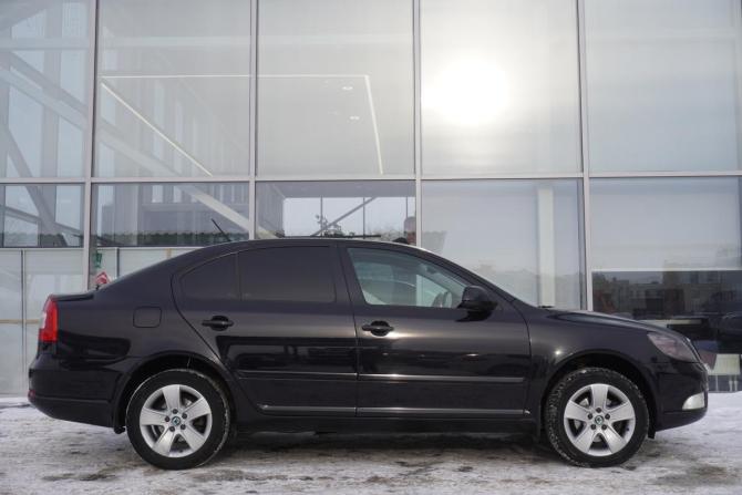 Skoda Octavia II (A5) Рестайлинг с пробегом 2013 года, цена 799 000 рублей, 188000 км, лифтбек, Автокод Объявления