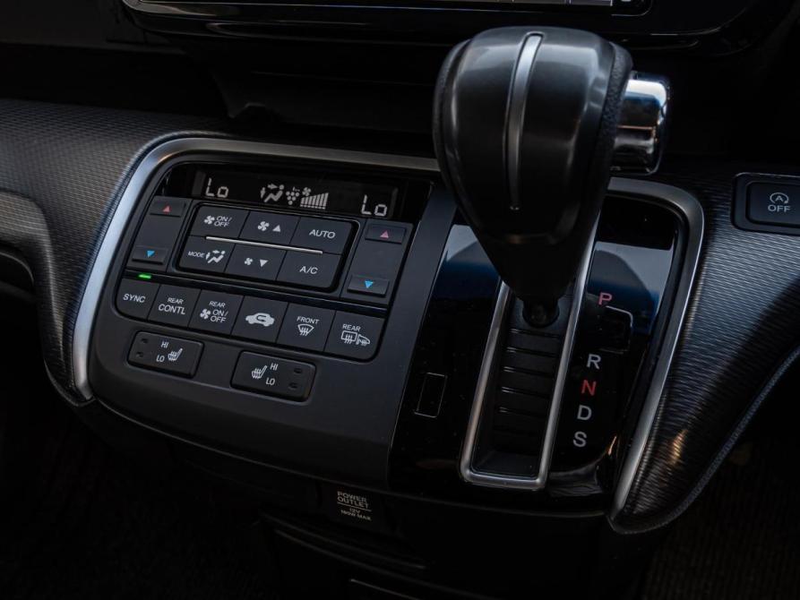 Honda Stepwgn V Рестайлинг Краснодар  - изображение 19