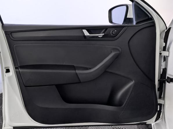 Skoda Rapid I Рестайлинг с пробегом 2019 года, цена 900 000 рублей, 167679 км, лифтбек, Автокод Объявления