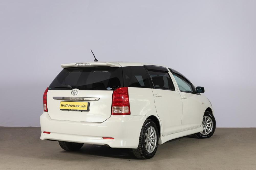 Toyota Wish I Рестайлинг Новосибирск  - изображение 5