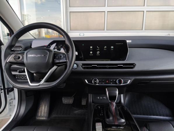 BAIC U5 Plus с пробегом 2023 года, цена 1 400 000 рублей, 10909 км, седан, Автокод Объявления