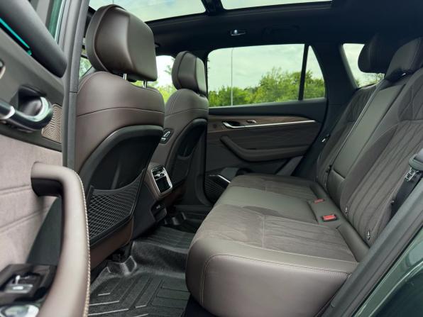 Geely Monjaro I Рестайлинг 2 (China Market) с пробегом 2026 года, цена 4 200 000 рублей, 25 км, внедорожник, Автокод Объявления