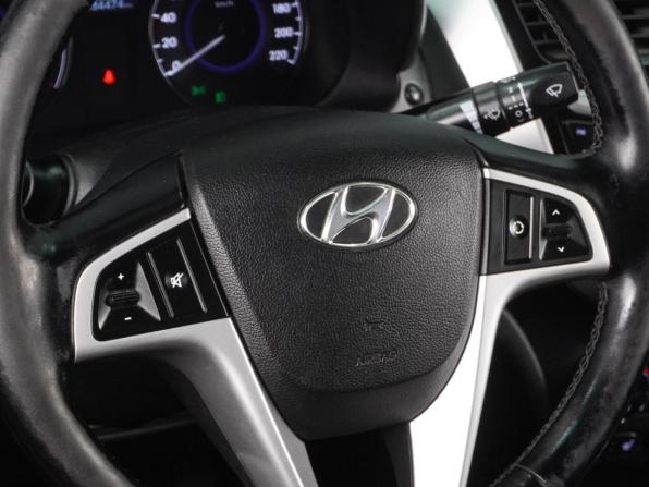 Hyundai Solaris I с пробегом 2014 года, цена 954 000 рублей, 184474 км, седан, Автокод Объявления