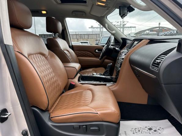 Infiniti QX80 I Рестайлинг 2 с пробегом 2018 года, цена 4 220 000 рублей, 180165 км, внедорожник, Автокод Объявления