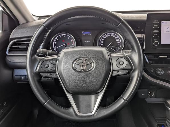 Toyota Camry VIII (XV70) Рестайлинг с пробегом 2021 года, цена 2 990 000 рублей, 50288 км, седан, Автокод Объявления