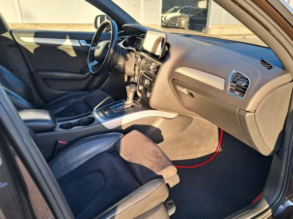 Audi A4 IV (B8) Рестайлинг с пробегом 2012 года, цена 1 250 000 рублей, 226871 км, седан, Автокод Объявления