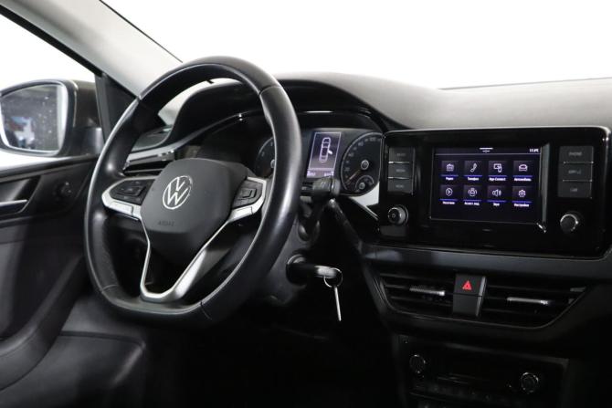 Volkswagen Polo VI с пробегом 2021 года, цена 1 739 990 рублей, 89757 км, лифтбек, Автокод Объявления