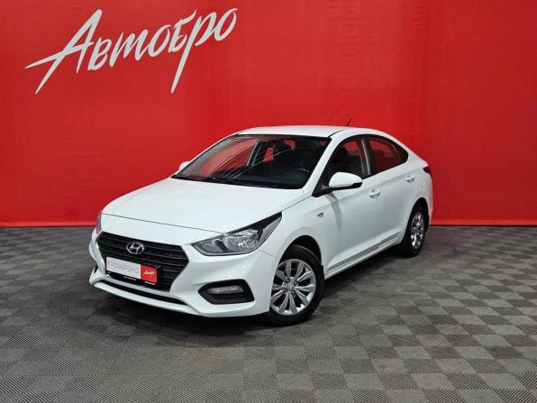 Hyundai Solaris II с пробегом 2017 года, цена 1 049 000 рублей, 147481 км, седан, Автокод Объявления