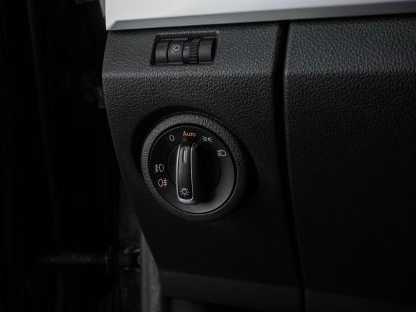 Volkswagen Amarok I Рестайлинг с пробегом 2018 года, цена 2 489 000 рублей, 451113 км, offers.body_type.unknown, Автокод Объявления