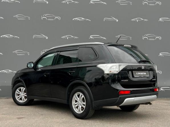 Mitsubishi Outlander III Рестайлинг с пробегом 2014 года, цена 1 396 700 рублей, 204051 км, внедорожник, Автокод Объявления