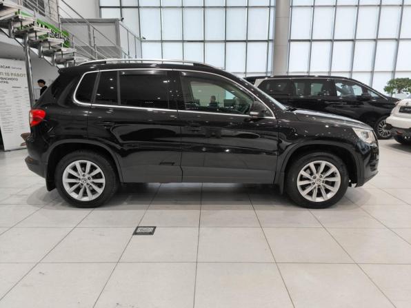 Volkswagen Tiguan I с пробегом 2011 года, цена 861 000 рублей, 231484 км, внедорожник, Автокод Объявления