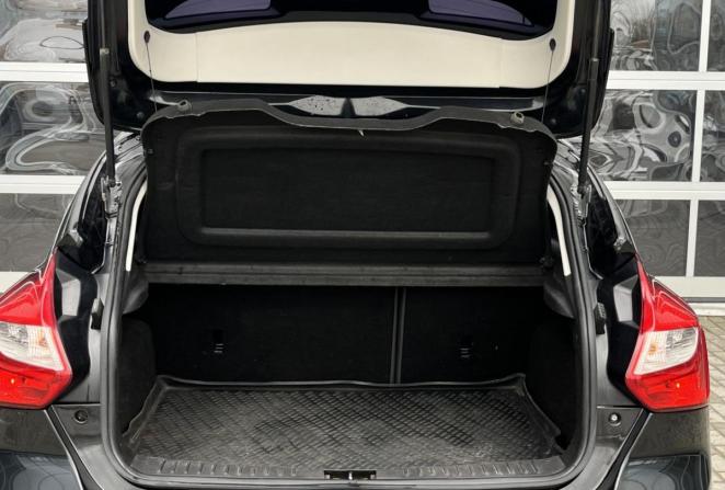 Ford Focus III с пробегом 2012 года, цена 865 000 рублей, 208415 км, хэтчбек, Автокод Объявления