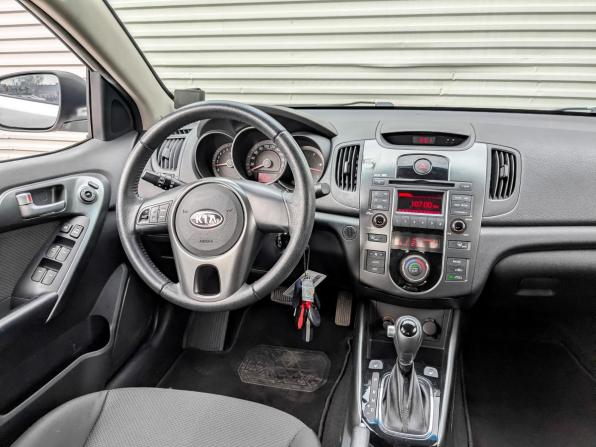 Kia Cerato II с пробегом 2012 года, цена 950 000 рублей, 125310 км, седан, Автокод Объявления