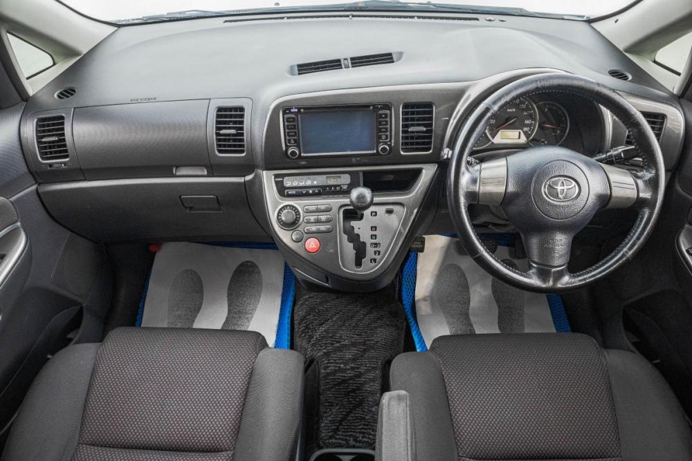 Toyota Wish I Барнаул  - изображение 8