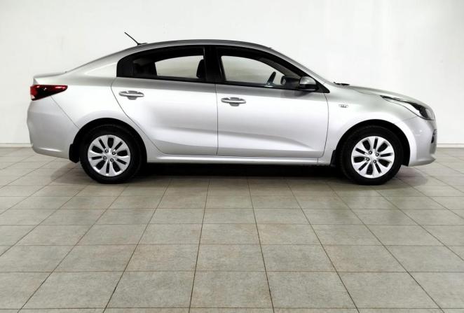 Kia Rio IV с пробегом 2017 года, цена 1 315 000 рублей, 135675 км, седан, Автокод Объявления