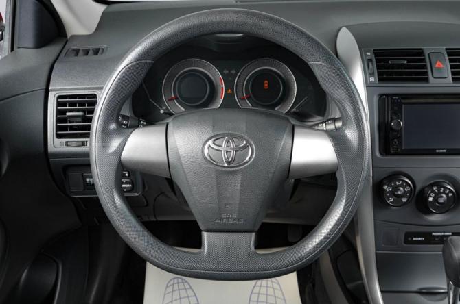 Toyota Corolla X (E140 E150) Рестайлинг с пробегом 2013 года, цена 1 429 000 рублей, 126000 км, седан, Автокод Объявления