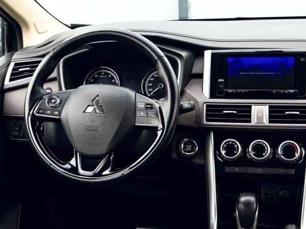 Mitsubishi Xpander I с пробегом 2022 года, цена 2 399 000 рублей, 50285 км, внедорожник, Автокод Объявления