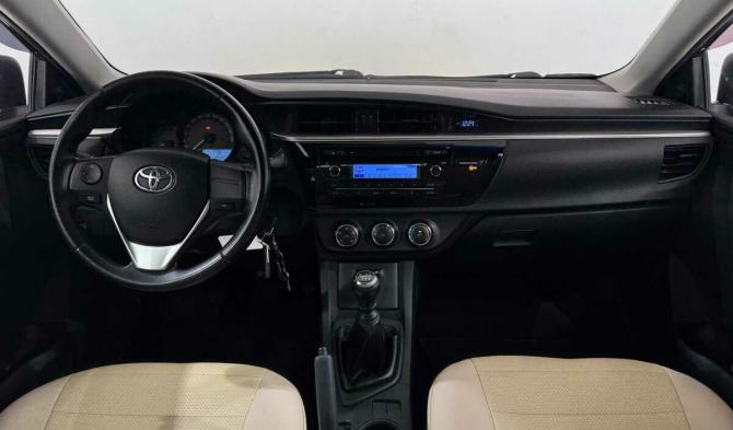 Toyota Corolla XI (E160 E170 E180) с пробегом 2014 года, цена 1 095 000 рублей, 179532 км, седан, Автокод Объявления