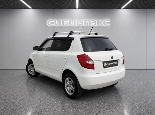 Skoda Fabia II Рестайлинг с пробегом 2013 года, цена 549 000 рублей, 223000 км, хэтчбек, Автокод Объявления