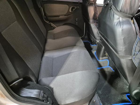Chevrolet Niva I Рестайлинг с пробегом 2013 года, цена 560 000 рублей, 180477 км, внедорожник, Автокод Объявления