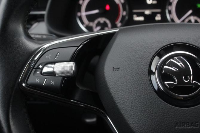 Skoda Rapid II с пробегом 2020 года, цена 1 730 000 рублей, 144456 км, лифтбек, Автокод Объявления