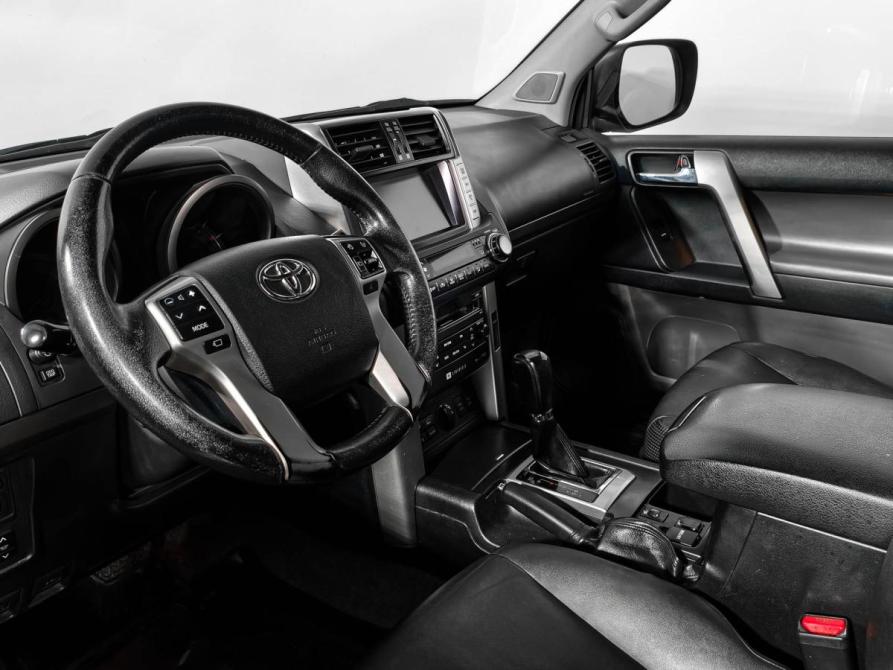 Toyota Land Cruiser Prado 150 Series Санкт-Петербург  - изображение 9