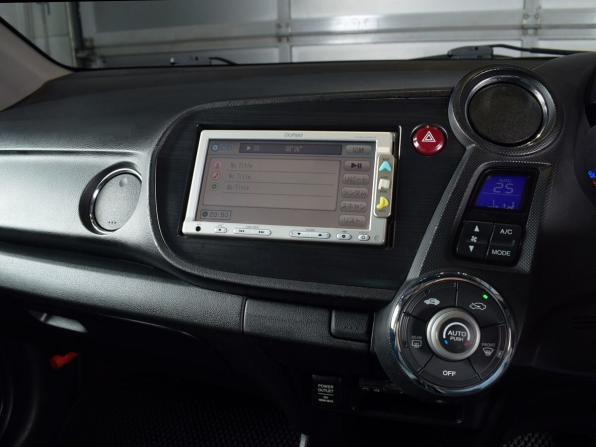 Honda Insight II с пробегом 2010 года, цена 679 995 рублей, 260700 км, хэтчбек, Автокод Объявления