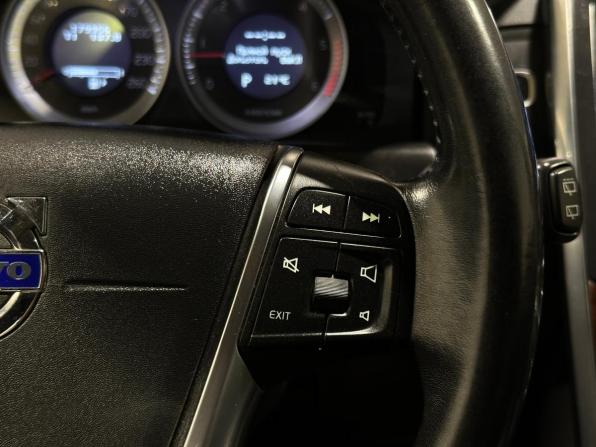 Volvo XC60 I с пробегом 2012 года, цена 1 500 000 рублей, 179740 км, внедорожник, Автокод Объявления