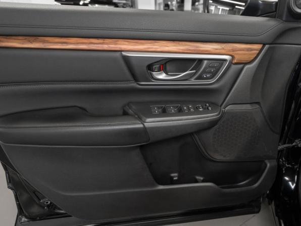 Honda CR-V V с пробегом 2017 года, цена 2 990 000 рублей, 85296 км, внедорожник, Автокод Объявления