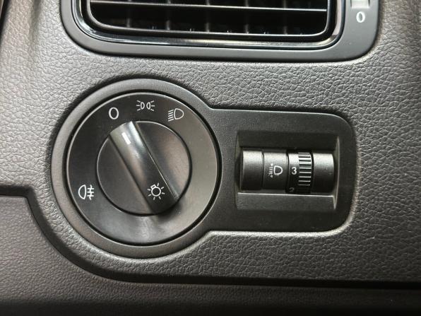Volkswagen Polo V с пробегом 2012 года, цена 770 000 рублей, 190429 км, седан, Автокод Объявления